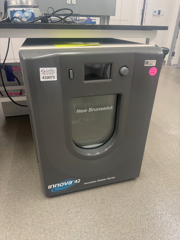 Image of New Brunswick Innova 42 Incubator Shaker